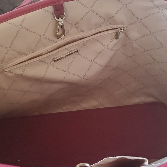 NWT STEVE MADDEN LARGE TOTE & SMALL CROSSBODY BAG - Picture 3 of 7